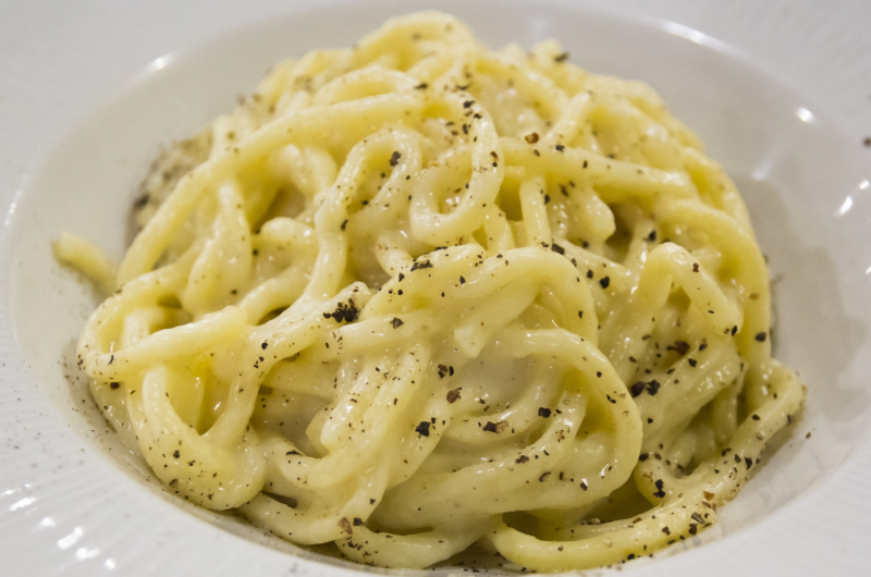 Ricetta spaghetti Cacio e Pepe